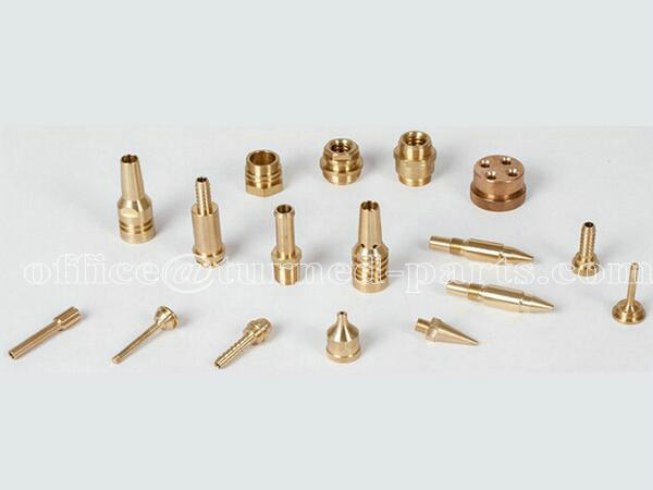China piezas de torneado de latón de precisión y sujetadores personalizados fabricante y exportador