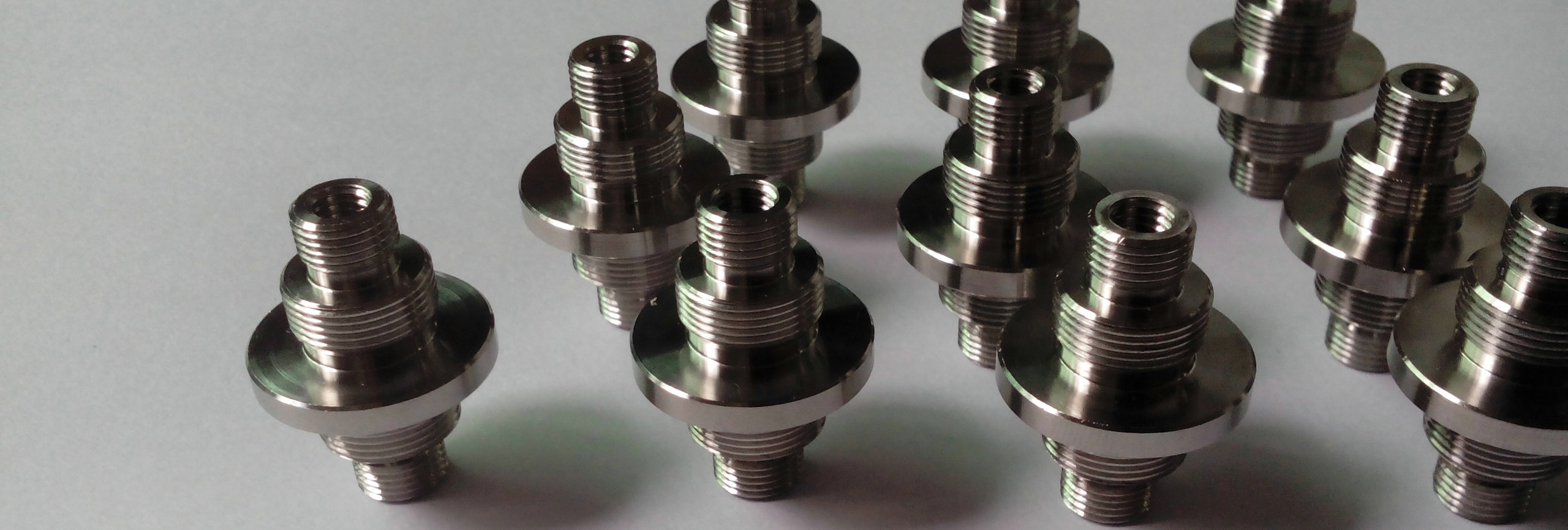 tailor-made precision 316 stainless steel CNC turning parts